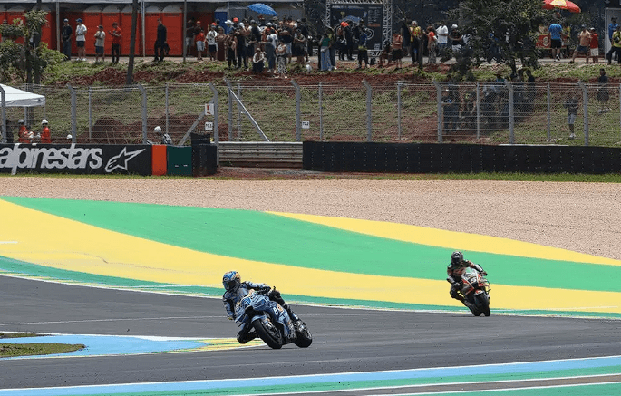 Pilotos elogiam pista de Goiânia mesmo sob chuva na MotoGP