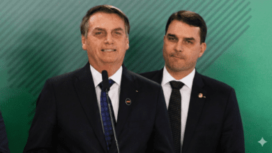 Flávio Bolsonaro entra na defesa do pai e amplia articulação política na Papuda