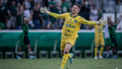 Goiás vence Anapolina nos pênaltis e garante vaga na final