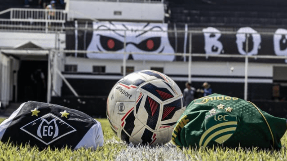 Luverdense e Mixto-MT se enfrentam neste domingo (8), às 17h (de Brasília), em jogo válido pela volta do Campeonato Mato-Grossense.nnA partida será no Estádio Passo das Emas, e terá transmissão da TV Globo (MT)nNo jogo de ida, o as equipes empataram por 0 a 0. Já na partida de volta, em caso de novo empate, a final vai para as penalidades.nOnde assistir a Luverdense x Mixto-MTnnTV: Globo (MT)nnFicha técnica de Luverdense x Mixto-MTnnData: 08/03/2026nHorário: 17h (de Brasília)nLocal: Passo das EmasnRodada: Final - voltannhttps://stories.cnnbrasil.com.br/esportes/taca-da-copa-do-mundo-desembarca-no-brasil-veja-fotos/