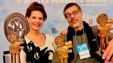 O ator Daniel Alvim, 52, fez uma homenagem nas redes sociais neste domingo (24) para a esposa, a atriz Helena Ranaldi, que está completando 60 anos.n"Te admiro e admiro a maneira como você conduz a vida: leve e paradoxalmente intensa. Profunda. Filha, mãe, atenta a tudo e a todos. Mulher forte, atriz, superprodutora, superprotetora, superdelicada. Supermulher, que cuida. Você é linda em tudo. Linda. Aprendo todos os dias tendo você ao meu lado. Foi sorte no amor! Vai com tudo para o seu próximo ano", escreveu.nnDaniel também refletiu sobre a origem do nome da amada. De acordo com ele, Helena significa “a reluzente”, “a resplandecente” ou “a que brilha como o sol”.n"É um nome feminino de origem grega, derivado da palavra hélê, que quer dizer 'raio de sol' ou 'tocha'", refletiu.nHelena e Daniel estão juntos desde 2015.nEle foi casado com a atriz Mel Lisboa entre 2004 e 2008 e já teve relacionamentos com as atrizes Paula Burlamaqui e Débora Falabella.nJá Helena foi casada com o diretor de televisão Ricardo Waddington, com quem teve um filho. Antes de se casar com Daniel, viveu romances com o músico Max Sette e os atores Marcelo Novaes e Allan Souza Lima.nnnnnnnnnnnnnVer essa foto no InstagramnnnnnnnnnnnnnnnnnnnnnnnUm post compartilhado por DanielAlvim (@danielalvim)nnnnhttps://stories.cnnbrasil.com.br/entretenimento/luan-santana-se-declara-para-esposa-em-aniversario/