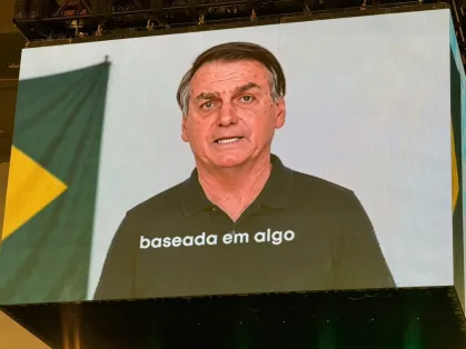 Avatar de Bolsonaro leva inteligência artificial ao centro da corrida presidencial e desafia Justiça Eleitoral